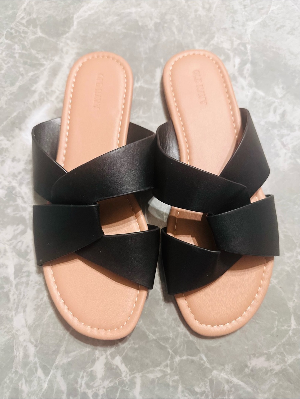 Old Navy Sandal Stripe Cross-Strap Slide Sandal Black Size 9